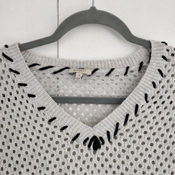 Project sweater in size S - Picture 2 of 5